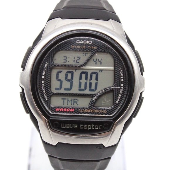 Vintage Casio Wave Receptor Digital Watch Mens World Time Digital Quartz - Picture 2 of 8